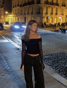 European Summer Outfits Night, Feb 2024 Outfits, Coquette Club Outfit, Outfit Printemps 2023, Italian Summer Outfits, Going Out Clothes