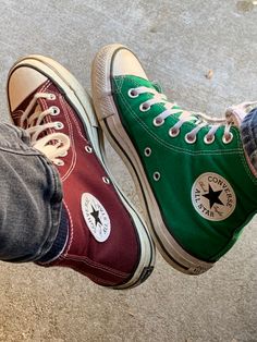 Converse All Colors, Green Converse Aesthetic, Green Converse Outfit, Converse Colors, Colored Converse, Converse Aesthetic, Color Converse, Baskets Converse, Converse Classic