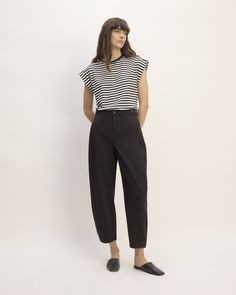 The Fatigue Barrel Pant Barrel Leg Pants, Barrel Pants Outfit, Everlane Outfit, Casual Work Style, Barrel Pants, Fashion Goals, Summer Inspiration, Work Outfits Women, Work Fashion