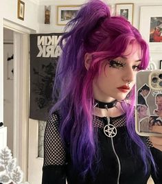 hair dye ideas, hair ideas, hairstyle ideas, haircut ideas, brown hair, Beachy Waves,Messy Bun,High Ponytail,Faux Hawk,Bubble Ponytail,Dutch Braid,Side Swept Curls,Sleek Low Bun,Space Buns,Half Up Half Down,Classic French Twist,Box Braids, Hair Inspiration Short, Punk Hair