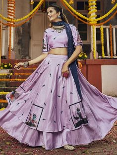 <ul>
<li style="text-align: justify;"><span data-preserver-spaces="true">Give yourself a unique look by wearing this ravishing dusty pink color silk material special Navratri wear flair lehenga decorated with precious digital print.</span></li>
<li style="text-align: justify;"><span data-preserver-spaces="true">It comes with a similar colored half sleeve and boat neck silk fabric choli decorated with digital print and navy blue colored maslin cotton fabr Flair Lehenga, Garba Chaniya Choli, Chaniya Choli Designs, Navratri Garba, Ghaghra Choli, Cotton Lehenga, Dusty Pink Color, Navratri Festival, Navratri Chaniya Choli