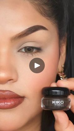 8.3M views · 112K reactions | Delineado #anabelladeconstanza #Delineado #makeup #eyeliner | Anabella Constanza | Alok · Free My Mind Eyeshadow Application, Indian Feather Tattoos, Eyeshadow Step By Step, Hair And Makeup Tips, Feather Tattoos