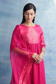 Fuchsia pink kurta with stripe woven motifs on yoke. Paired with cotton satin pant and border woven dupatta. - Aza Fashions Satin Pant, Pink Kurta, Women Kurta, Satin Pants, Straight Kurta, Kurta Set, Fuchsia Pink, Pants Pattern, Set For Women