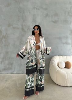 Unique women's  Tropical Jungle Kimono Bamboo  Floral Print Safari set silk effect. Very classy and chic Silk Floral Print Sets For Summer, Chic Silk Sets For Spring, Printed Silk Sets For Summer, Casual Satin Sets, Elegant Beachwear Sets For Summer, Elegant Beach Sets For Summer, Chic Summer Satin Sets, Elegant Floral Print Summer Sets, Chic Satin Summer Sets