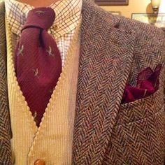 "Tweedland" The Gentlemen's club: SUNDAY IMAGES ... TWEED . TWEED . TWEED / 2 Tweed Fashion, Tweed Run, Tweed Men, Dapper Outfit, British Style Men, Sunday Images, English Gentleman, Country Attire, Country Fashion