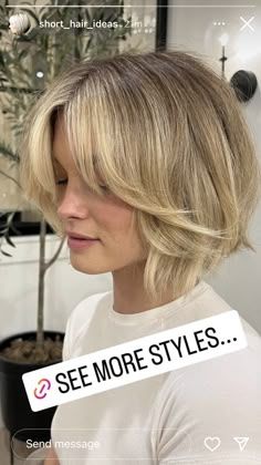 Bob Long Enough For Ponytail, Short Haircut Layers, Layered Short Bob, Layered Bob Haircut, Blond Bob, Hair Layers, Haircut Inspo