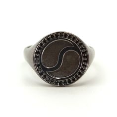 Yin And Yong Black Stone Black Bold Signet Ring Yin And Yang Symbol, Symbol Of Balance, Modern Jewellery Design, Nyc Jewelry, Fine Gold Jewelry, Black Stones, Korean Culture, Logo Gifts, Silver Signet Ring