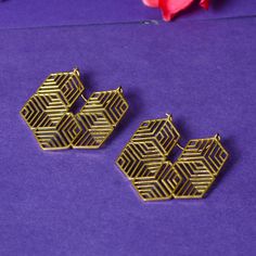 Hexagon Earrings Hoop, Geometric Earrings, Brass Earrings, Polygon Earrings Gold, Statement Earrings, Minimalist Earrings, Everyday Earrings Gemstone -Na Jewelery Category:- hoop earring Metal:-Brass -- T H E * Q U A L I T Y We buy raw gemstones directly from miners and then get them cut and polished at our workshop , Therefore saving some bucks (additional added fees and markups) avoiding a middle man and making sure of the authenticity of the gems. And we use top quality materials that are wat Modern Gold Octagon Earrings, Big Hoops Earrings, Geometric Brass Earrings For Gift, Handmade Geometric Brass Jewelry, Luxury Gold Hexagon Earrings, Geometric Brass Earrings, Large Earrings, Raw Gemstones, Everyday Earrings