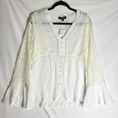 Nwt Suzanne Betro Women's Blouse White Lace Bell Sleeve Summer Top Size Medium Measurements Are Approximate. Taken Laying Flat. Pit To Pit: 19" Length: 26" Sleeve: 18" Style: Button Down Sold As Pictured. Thank You! V-neck Lace Trim Blouse For Work, V-neck Blouse With Lace Trim For Work, Spring Bell Sleeve Blouse With Lace Trim, White Bell Sleeve Blouse For Brunch, Brunch V-neck Blouse With Lace Trim, Summer Lace Blouse For Work, Summer Lace Blouse For Workwear, Flowy Elegant Lace Tops, Elegant Flowy Lace Tops