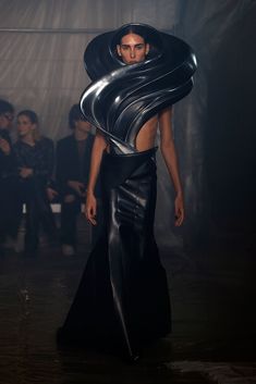 Han Kjobenhavn, Autumn Winter 2023, Abstract Fashion, Ready To Wear Fashion, 2023 Ready To Wear, Glamour Dress, Body Curves, Club Kids, Fashion Week Runway