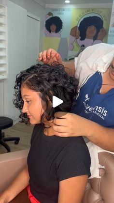 Rezo Haircut Curly Hair, Different Perm Curls Short Hair, Short Bob Hairstyles For Curly Hair, Curly Reverse Bob, Curly Haircuts Short Layers, Before And After Curly Haircut, Short Fine Curly Hairstyles, Curly Hair With Undercut Women, Curly Pixie Bob Haircut