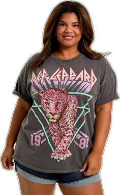 Band Merch Soft-washed Short Sleeve Tops, Def Leppard Graphic Tee, Rock And Roll Cotton T-shirt With Short Sleeves, Graphic Band Tees, Cotton Leopard Print T-shirt With Graphic, Relaxed Fit Leopard Print Graphic T-shirt, Rock N Roll Style, Greatest Rock Bands, Def Leppard