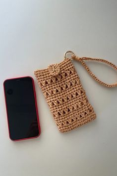 Discover the perfect crochet project with our mini shoulder mobile bag pattern. This compact and versatile bag is designed to hold your essentials while keeping your hands free. The adjustable strap allows for a comfortable fit, making it ideal for daily use or special occasions. Crochet your own mini shoulder bag and enjoy both style and functionality! #MiniShoulderBag #CrochetAccessory #HandsFree #DIYCrafts #Fashionable Functional Crochet, Mobile Bag, Crossbody Bag Pattern, Crochet Backpack, Stylish Crochet, Crochet Patterns For Beginners, Backpack Bag, Crochet Baby Patterns, Mini Shoulder Bag