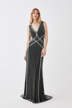 The perfect eveningwear choice...✨ Shop here. 🔍Sculpting Pearl And Diamante Embellished Maxi Dress #summer #dress #occasionwear #eveningwear Black Embellished Dress, Creative Black Tie, Maxi Dress Summer, Birthday Fits, Embellished Maxi Dress, Pretty Style