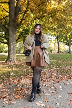 Nyc Fashion Winter, Moda Academia, Plus Size Fall, 90's Fashion, Clothing Plus Size