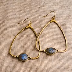 Adalene Labradorite Earrings Gold Labradorite Wire Wrapped Earrings, Gold Wire Wrapped Labradorite Earrings, Gold Labradorite Earrings, Art Nouveau Earring, Earrings Ideas, Metalsmithing Jewelry, Basic Jewelry, Labradorite Earrings, Earrings Inspiration