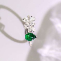 •Condition: Brand new•Center Stone: Natura emerald from Zambia, Cabochon Cut, approx 0.73ct•Ring Weight: 3.5g (depend on the ring size)•Metal Purity: Optional Each piece is made-to-order with care and special attention to detail. all items are made with conflict-free diamonds and gems.Size: made to orderThe item will be gift wrapped and shipped.---------------------------------------------------------Available in :14k Rose or Yellow Gold, White Gold18k Rose or Yellow Gold, White Goldand Platinum Green Cluster Diamond Ring For Anniversary, Green Cluster Diamond Ring For Wedding, Emerald Cluster Ring For Wedding, Green Cluster Diamond Wedding Ring, Green Cluster Ring For Weddings, Cluster Green Emerald Ring For Wedding, Emerald Cluster Diamond Ring For Wedding, Emerald Cluster Diamond Wedding Ring, Cluster Emerald Diamond Wedding Ring