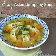 Cruciferous Recipes, Asian Dumpling Soup, Chinese Dumpling Soup, Dumpling Soup Recipe, Dumplings Soup, Vegetarian Asian, Asian Soup Recipes, Dumpling Soup, Dumplings For Soup