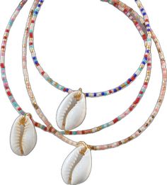 Multicolor Strand Shell Necklace For Vacation, Multicolor Strand Shell Necklace, Multicolor Strand Shell Necklace For Beach, Adjustable Shell Necklace With Tiny Beads For Beach, Adjustable Multicolor Shell Necklace For Beach, Multicolor Beaded Necklaces For Beach, Multicolor Beaded Necklace For Beach, Multicolor Beaded Shell For Beach, Multicolor Shell Necklace For Beach