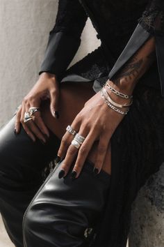 Edgy Jewelry Photography, Gold Statement Ring, Figaro Chains, Linking Rings, Chunky Jewelry, Cheap Jewelry, Silver Chain Bracelet, Wild Child, Special Jewelry