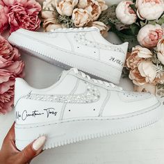 Authentic and Classic Nike Air Force One trainers - Beautifully embellished with stunning Pearls and Swarvoski crystals on the Classic ticks with your married name and date on the sides in any colour.  All the crystals and pearls are lovingly placed to ensure the maximum sparkle on this stunning style.  Writing on the outsides with the Wedding date and name. Please include a message with what writing you would like and in which colour.  Available with two OR four side ticks embellished. Satin la Nike Air Force 1 Wedding, Air Force 1 Wedding, Wedding Nikes, Rehearsal Bouquet, Wedding Trainers, Swarovski Nike, Custom Nike Air Force 1, Colour Wedding, Custom Nike Air Force