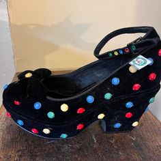 Worn Once So Comfortable In Excellent Condition Comes With The Box Girly Core, Eccentric Fashion, Clown Shoes, Wishlist 2024, Shoes Color, Fit Check, Platform Shoes, Dream Wardrobe, The Box