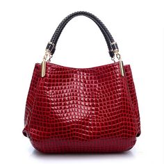 Brand Name: VANDERWAHShape: Casual TotePlace Of Origin: HE BEI ?ProvinceHandbags Type: TotesTypes of bags: Top-Handle BagsOrigin: CN(Origin)Main Material: PUClosure Type: zipperHardness: SoftExterior: NONEStyle: FashionModel Number: Crocodile Pattern hand Bags VT1Lining Material: PolyesterOccasion: VersatileGender: WOMENPattern Type: SolidNumber of Handles/Straps: TwoInterior: Cell Phone PocketInterior: Interior Zipper PocketInterior: Interior CompartmentDecoration: NONE Luxurious Handbags, Crocodile Handbags, White Prom, Trendy Bags, Leather Tote Bag Women, Designer Leather Handbags, Fall Handbags, Patent Leather Handbags, Crocodile Bags