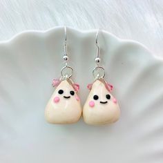 "Add some fun flair to your outfit with kawaii food jewelry! These dumpling polymer clay earrings make a great gift for yourself or foodie friend. Comes with silver steel hypoallergenic earrings and embellished with genuine swarovski crystals. - Dimensions: .75\" tall (1.75\" with earring hooks) - Silver-plated surgical steel hypo-allergenic earring hooks - Dumpling is coated in UV resin for protection and shine Comes ready for gifting with cute packaging! Note: Some items are made to order, so Dumpling Art, Earrings Kawaii, Unique Earring, Kawaii Earrings, Food Earrings, Kawaii Jewelry, Foodie Friends, Food Jewelry, Art Food