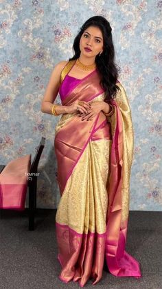 Modern Saree Party Wear, Girls Saree, Saree Blouse Styles, Saree Party Wear, Modern Saree, Cloth Design, Satin Saree, Saree Models, Bride Jewelry