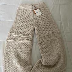 Brand New With Tags - Retails For $659 Plus Taxes. 77% Extrafine Merino Wool Knit Pants Pattern, Cable Knit Pants, Knitted Pants, Printed Trousers, Jumpsuit Trousers, Leather Trousers, Elastic Waist Pants, Wool Pants, Slim Fit Pants