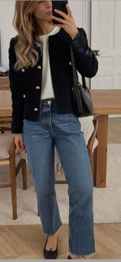 Office Outfits Women Trendy, Cream Blazer And Jeans Outfit, Adaline Bowman Outfits, Modern Preppy Aesthetic, Corporate Jeans Work Outfits, Classic And Elegant Outfits, Polished Woman Aesthetic, Cute Classy Casual Outfits, Fall Classic Style