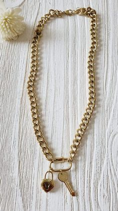 snake chain, herringbone chain, flat snake chain, gold herringbone, 18k gold snake chain, chunky gold necklace, gold fill chain, gold fill necklace, chain necklace, herringbone choker, rope chain necklace, layer necklace set, snake necklace, pearl Necklace, baroque necklace, pearls cuban necklace, OT clasp Necklace, chunky chain Gift For Hair Stylist, Christmas Gift For Aunt, Gold Cuban Chain, Christmas Gifts For Aunts, Christmas Gifts For Teenagers, Vintage Modern Jewelry, Minimalist Chain, Best Gift For Wife, Cuban Chain Necklace