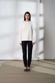 White jumper – mila.vert White Jumper, Round Neckline