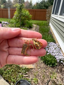 Cowgirl Western Gold Charm Bracelet Western Theme Party, Chic Bracelet, Gold Charm Bracelet, Beauty Accessories, Gold Charm, Charm Bracelet, Gold