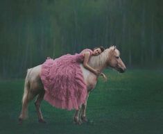 Horse Photography Poses, Magical Photography, Animals And People, Humans And Animals, Equine Portraits, Adorable Pictures, Photo Recreation, Looks Country