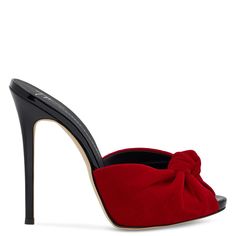 TERCIOPELO BRÍGIDA Velvet Sandals, Giuseppe Zanotti Shoes, Velvet Heels, Socks And Sandals, Shoe Obsession, Trendy Shoes, Sock Shoes, Giuseppe Zanotti, Cute Shoes