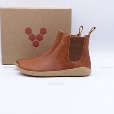 VivoBarefoot Women's Geo Chelsea Barefoot Leather Boots Tan 201057-02  | eBay Barefoot Shoes, Leather Boots, Athletic Shoes, Chelsea, Shoe Boots, Shoe Accessories, Best Deals, Women Accessories, Gift Card