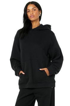 Take it out & about in the Renown Hoodie, our forward, street-ready look for he, she & they. Made from thick, heavyweight French terry, this oversized hoodie features a structured hood & kangaroo pocket for on-the-go convenience and cuffs at the sleeves and waistband. Comfy, heavyweight French terry Kangaroo pocket & oversized fit Designed & uniquely fit for every size Wear-tested by our in-house team for the perfect fit Alo Yoga Hoodie With Drawstring For Loungewear, Casual Alo Yoga Hoodie For Fall, Alo Yoga Casual Hoodie For Winter, Alo Yoga Casual Winter Hoodie, Alo Yoga Long Sleeve Sweats For Winter, Oversized Athleisure Sweats With Adjustable Hood, Alo Yoga Sweatshirt With Drawstring Hood For Fall, Alo Yoga Hoodie With Drawstring For Fall, Alo Yoga Casual Fall Hoodie