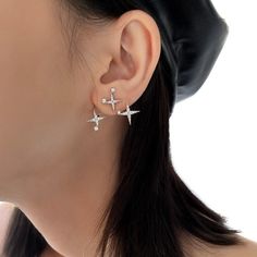 Need 1 piercing Titanium Steel, Not Easy Tarnish S925 Sterling Silver Hook AAA Cubic Zirconia Diamonds Style: 2974 All of our products are hypoallergenic. For the earring needle part, we use 100% Quality Sterling Silver (925). All products are 100% sterling silver or layered with quality 14k gold. No matter where you live, our goal is offer you the best shipping service.We deliver over thousands orders across the world everyday. But we still keep our levels and provide you our best service at al Star-shaped Sterling Silver Piercings, Sparkling Star-shaped Crystal Earrings, Elegant Sterling Silver Star Cartilage Earrings, Elegant Star-shaped Cartilage Earrings, Dainty Silver Cartilage Earrings For Party, Silver Star-shaped Crystal Earrings For Pierced Ears, Silver Star Crystal Earrings For Pierced Ears, Silver Star Crystal Earrings, Minimalist Silver Earrings With Sparkling Details