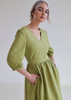 Spring Linen Dress With Gathered Sleeves For Daywear, Chic Linen Midi Dress With Gathered Sleeves, Spring Linen Dress With Gathered Sleeves, Spring Linen Puff Sleeve Dress With Gathered Sleeves, Spring Linen Puff Sleeve Dress, Linen Puff Sleeve Dress For Spring, Chic Linen Puff Sleeve Dress, Chic Fitted Linen Dress With Puff Sleeves, Linen Midi Dress With Gathered Sleeves