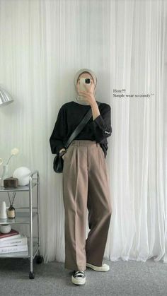 Outfit Kampus Hijab, Casual Outfits Hijab, Outfit Hijab Simple, 00s Mode, Fesyen Islam, Ootd Hijab Casual