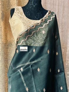 Banarasi – Page 6 – Panache-The Desi Creations Gold And Silver, Saree, India, Silk, Embroidery