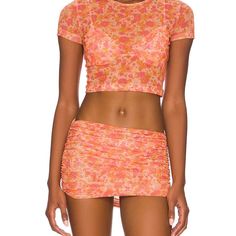 Sheer 70’s Floral Short Sleeve Cropped Top In Size Xs New With Tags Never Worn. Floral Short, Sheer Top, Short Sleeve Cropped Top, Lovers And Friends, Dream Wardrobe, Pink And Orange, Crop Tops, Womens Tops, Wardrobe