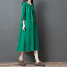 Casual Womens Vintage Linen Half Sleeve Dress - Omychic Vintage Long Sleeve Dress With Buttons For Spring, Casual Green Knee-length Vintage Dress, Vintage Cotton Midi Dress For Fall, Casual Green Midi Dress With Buttons, Green Vintage Midi Dress For Daywear, Green Daywear Dresses With Pockets, Green Day Dresses With Pockets, Green Day Dress With Pockets, Casual Vintage Long Sleeve Dress For Daywear