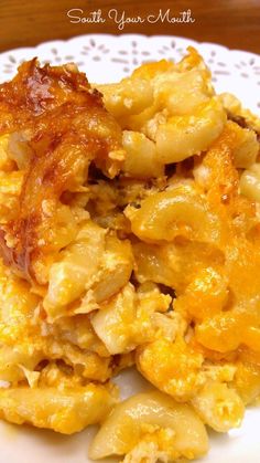 this southern style crock pot macaroni and cheese is the perfect side dish