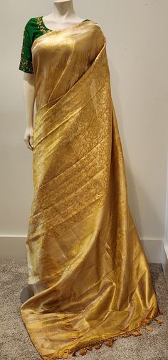 Beautiful Kanchi Silk in Gold Saree W/ Custom Blouse. For Custom Blouse Pls contact us. Free Shipping within the US. Saree ships immediately within the US and the Blouse 2 weeks later. Custom blouse stitching $35. Work blouse available for $99, which shown in the picture. Blouse For Golden Saree, Gold Saree Contrast Blouse, Gold Colour Saree Contrast Blouse, Gold Saree With Contrast Blouse, Gold Saree Blouse Design, Golden Saree With Contrast Blouse, Golden Saree Blouse Designs, Gold Color Saree, Gold Saree Blouse