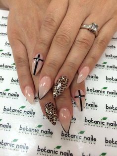 💅 Cross Nail Art, Botanic Nails, Stiletto Nails Short, Cross Nails, Stiletto Nail Art, Nails Arts, Manicure Gel, Nails Stiletto, Leopard Prints