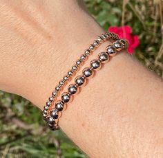 ✨💖GOLDEN LOVE Bracelets💖✨ MADE WITH 14K ROSE GOLD-FILLED BALL BEADS: 💖 Rose Gold * Love, Compassion, Healing * Positivity, Abundance, Manifestation SIZE OPTIONS:  💖 4 mm 💖 6 mm (See pictures for ways to wear and style) FACTS: * High-Quality 14K Rose Gold-Filled Beads * 100x MORE Rose Gold in Rose Gold-Filled vs. Rose Gold-Plated * Hypoallergenic * Waterproof & Tarnish-Free (Unlike Rose Gold-Plated) * Healing Benefits * Wear for Any Occasion BRACELET INTENTION * These Golden Love Bracelets will allow you to spread and attract unconditional love into your life✨  * Rose Gold is a combination of two metallic minerals, gold and copper. Rose Gold is associated with the Heart Chakra, and will help you to clear blockages and open up your heart. Wearing it will bring positive energy into your Abundance Manifestation, Copper Rose Gold, Rose Gold Accents, Copper Rose, Stackable Bracelets, Rose Gold Bracelet, Love Bracelets, Jewelry Packaging, Heart Chakra