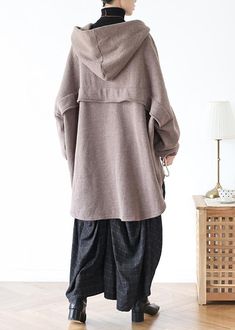 Natural hooded patchwork Blouse Cotton khaki blouse

 Materials used: cotton blended

Measurement:One size fits all for this item. Please make sure your size doesn't exceed this size: BUST-180cm   
   
bust 180cm / 70.2"
Cuff 38cm / 14.82"
length 85cm / 33.15"



We ship worldwide.

Tracking numbers provided for all orders. Khaki Blouse, Ruffle Collar Top, Patchwork Blouse, Patch Work Blouse, Blouse Cotton, Blouse Material, Linen Blouse, Collar Top, Cotton Blouses