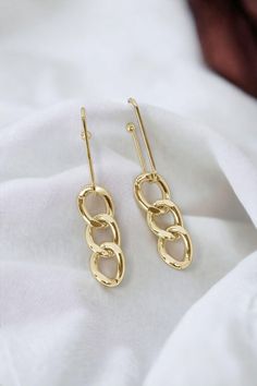 Yellow Gold Detachable Open Geometric Hoop Chain Link Dangle Earrings Gold Dangle Earrings, Yellow Gold Earrings, Yellow Gold Earring, Gold Earrings Dangle, Wholesale Clothing, Chain Link, Gold Earrings, Dangle Earrings, Yellow Gold